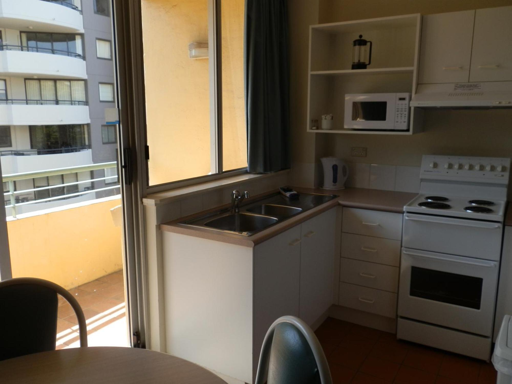 Chasely Apartment Hotel Брисбен Экстерьер фото